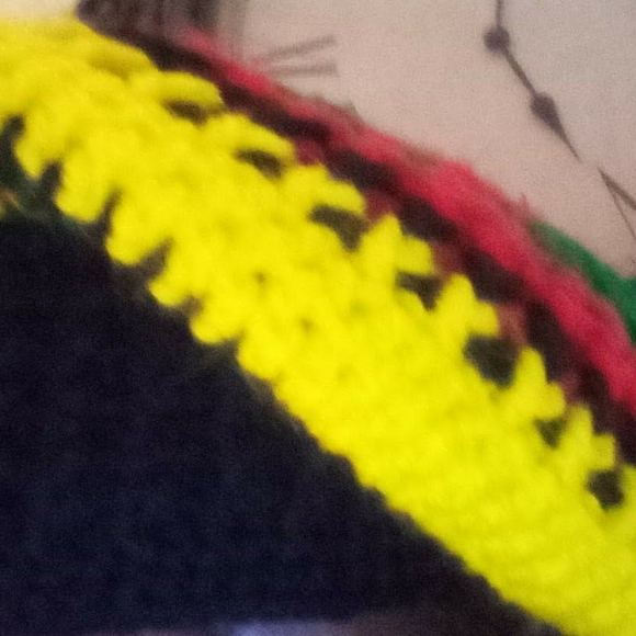 Handcrafted - Picture 3 of 3